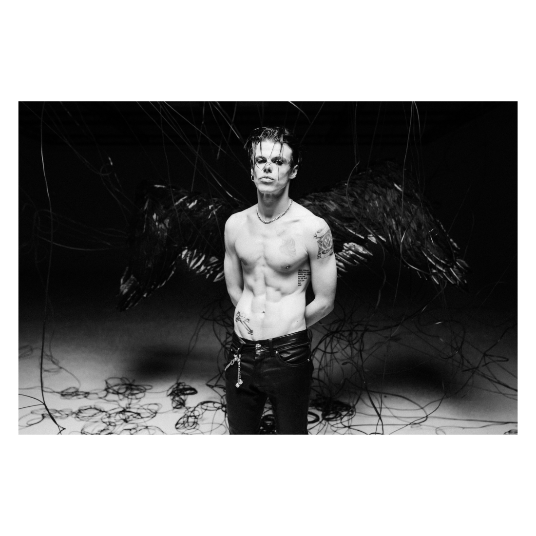 Yungblud WINGS POSTER Poster 425632